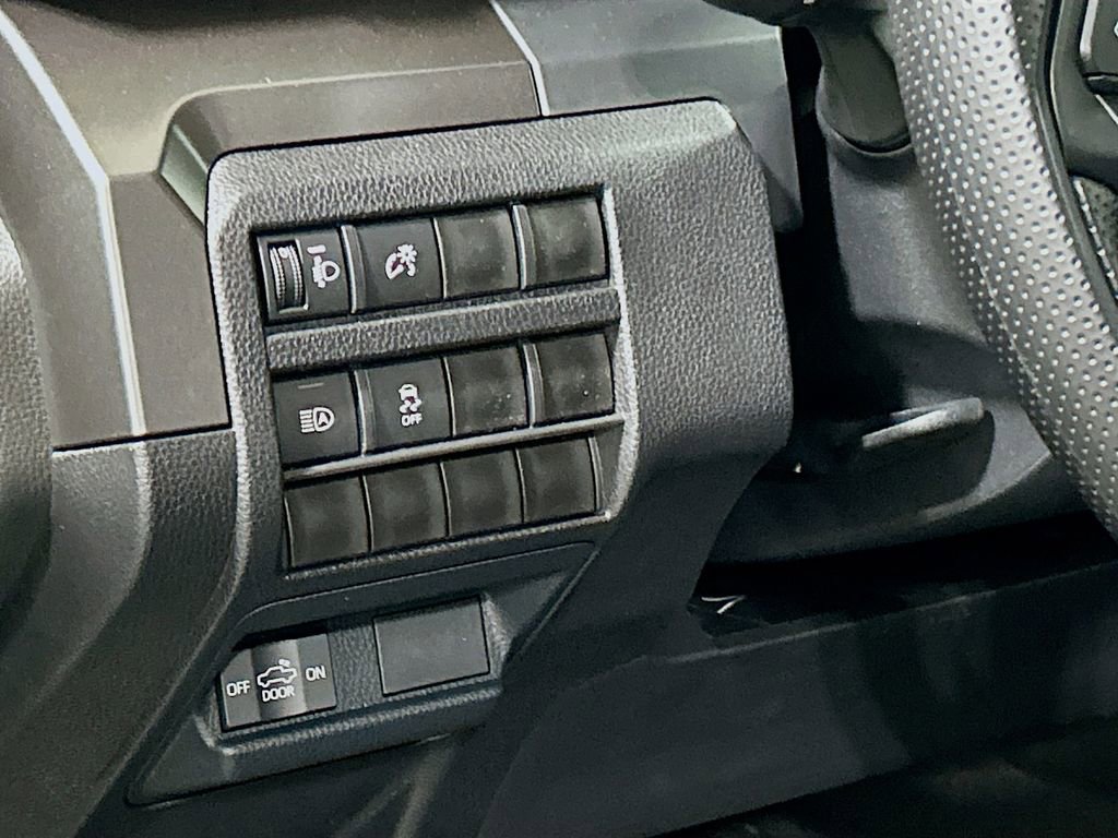 New 2026 Toyota Tacoma SR5 AWD/4WD image 11