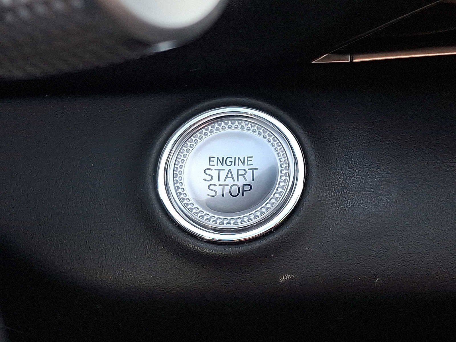 Used 2021 Genesis GV80 2.5T w/ Prestige Package 04 image 24