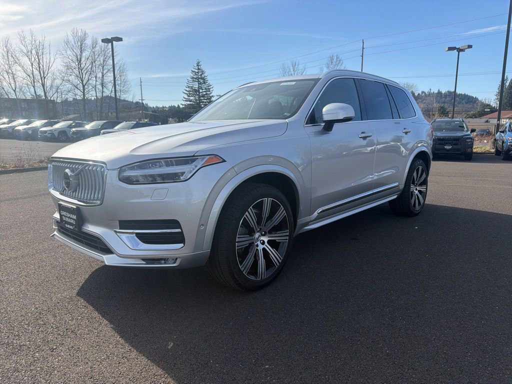 Used 2022 Volvo XC90 T6 Inscription w/ Advanced Package image 3