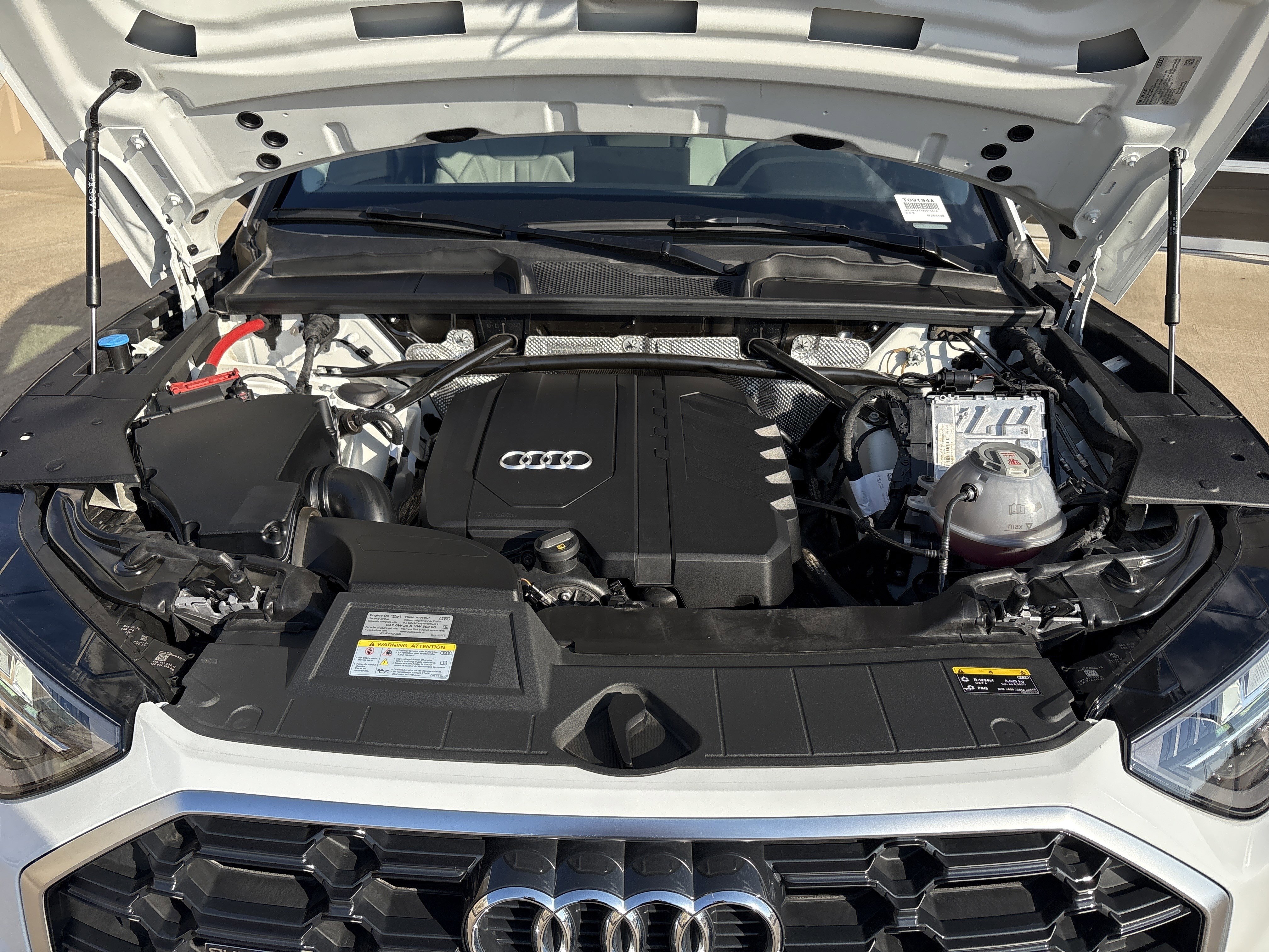 Used 2024 Audi Q5 2.0T Premium w/ Convenience Package image 34