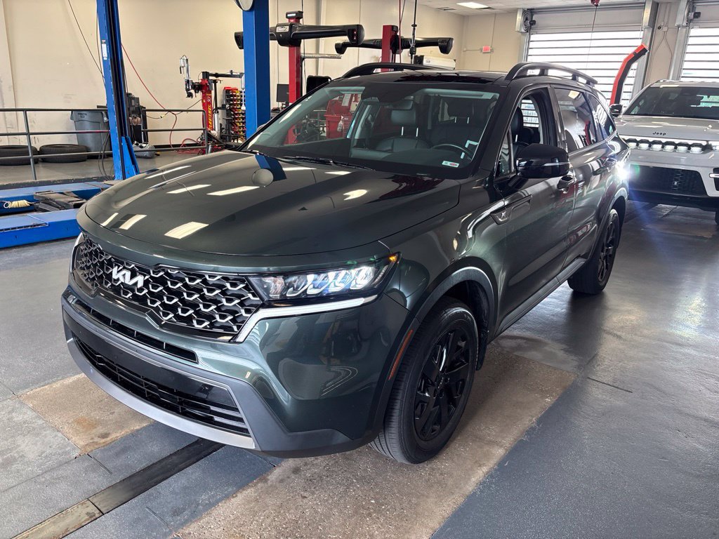 Used 2023 Kia Sorento S w/ Panoramic Sunroof Package AWD/4WD image 1