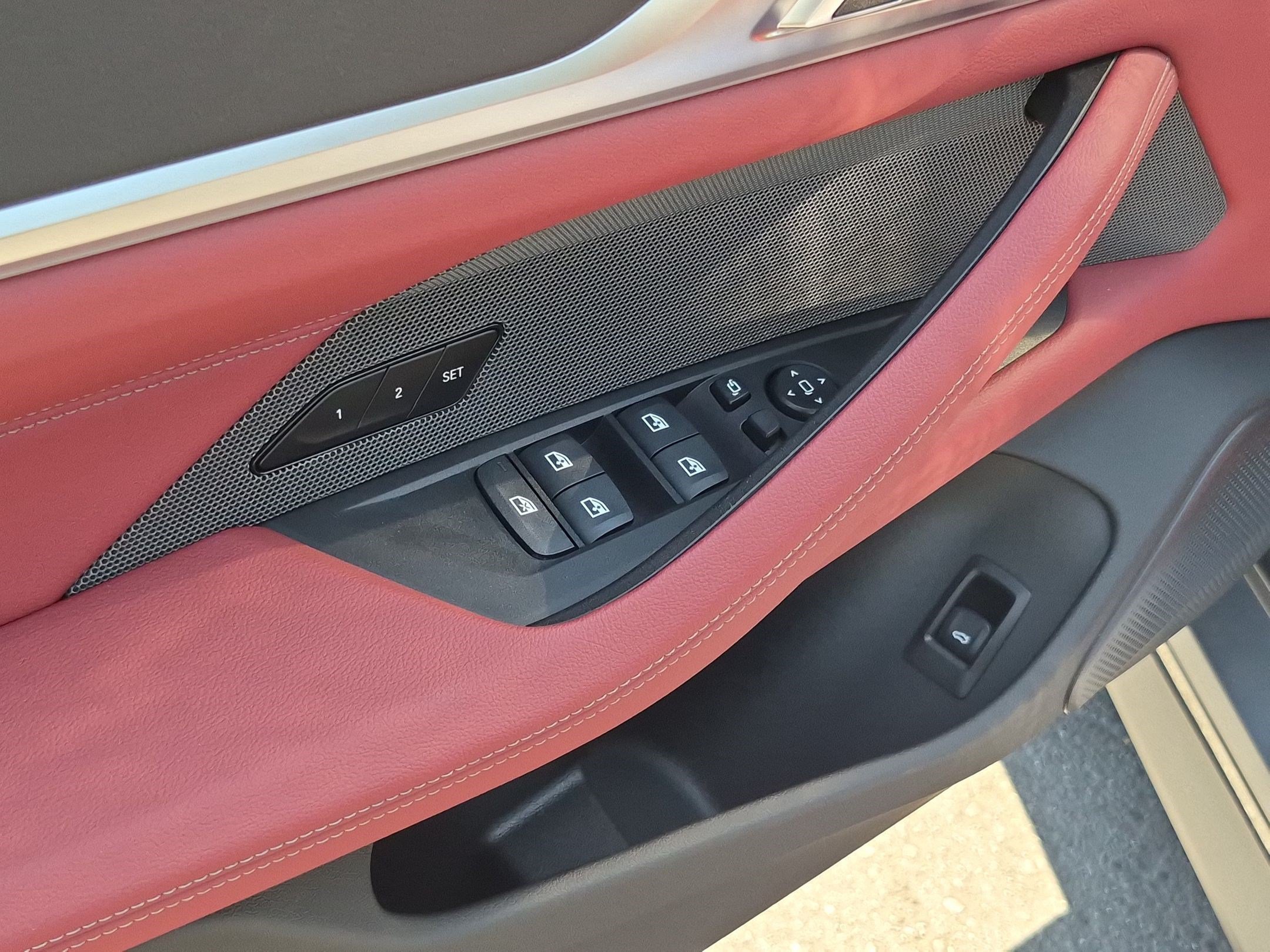 New 2026 BMW i4 eDrive40 w/ Parking Assistance Package RWD image 15