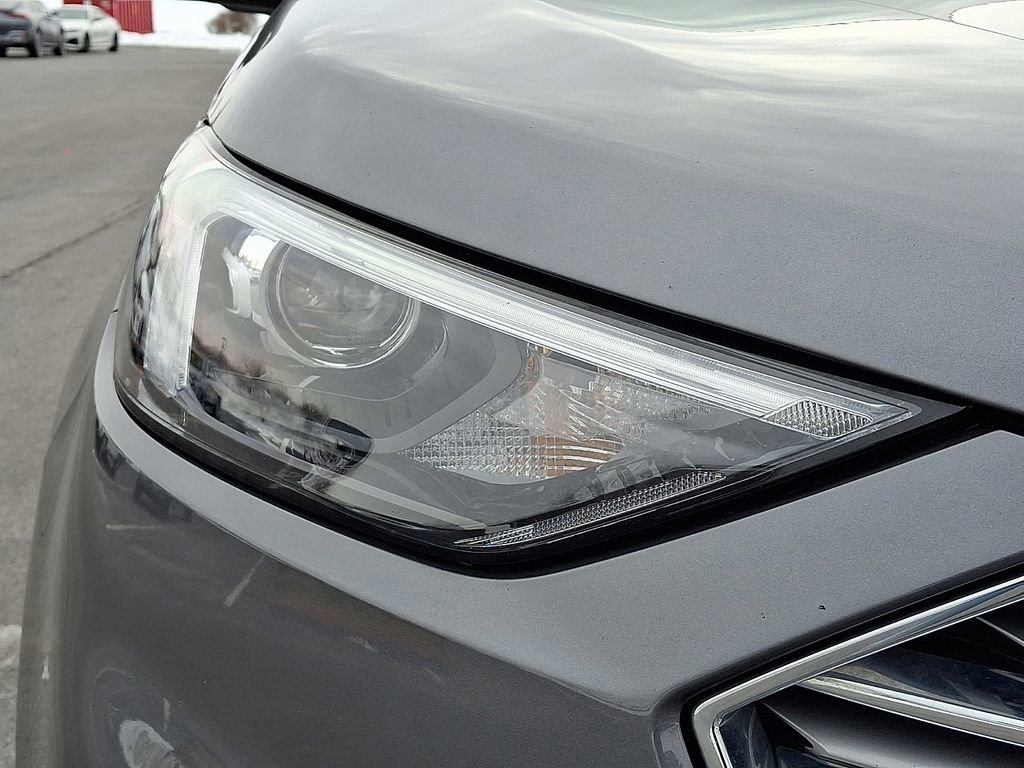 Used 2024 Ford Edge Titanium image 11