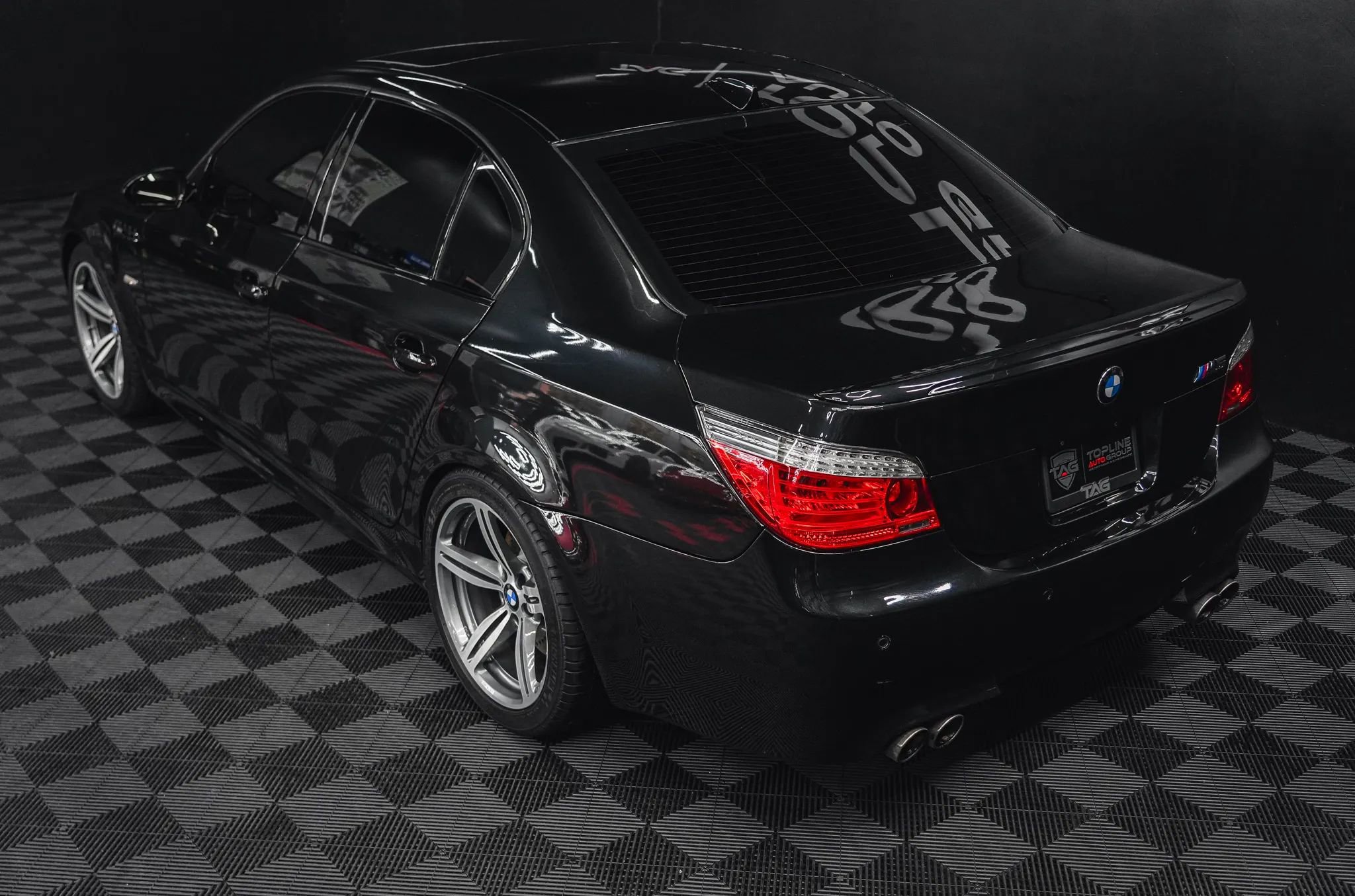 Used 2008 BMW M5 RWD image 30