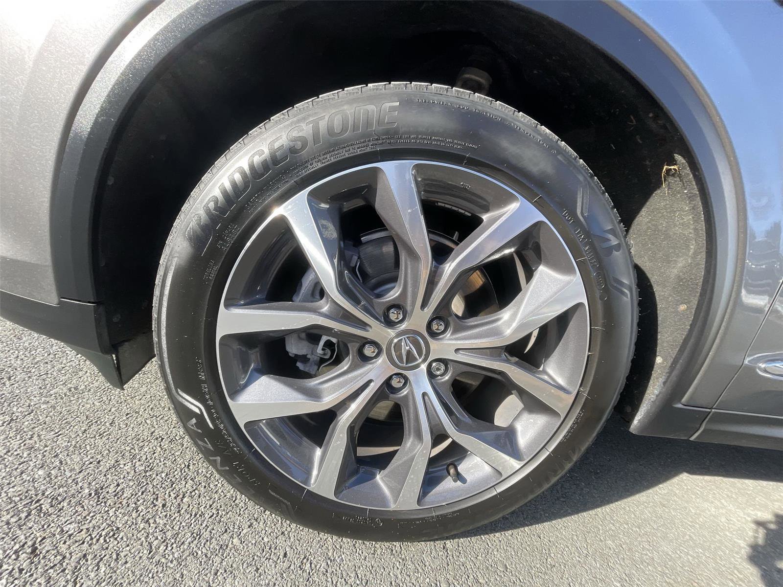 Used 2023 Acura MDX SH-AWD w/ Technology Package image 28