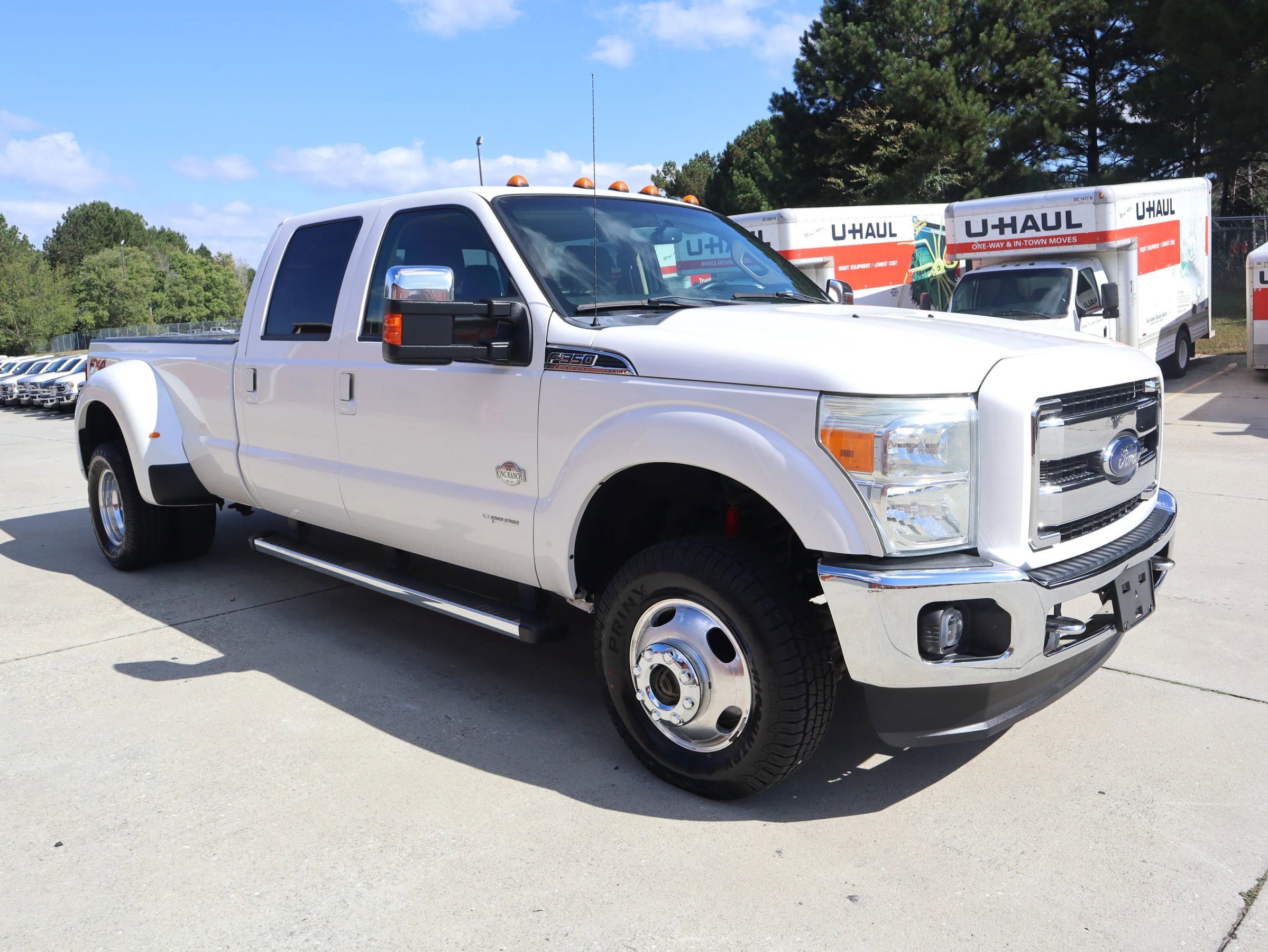 Used 2015 Ford F350 King Ranch w/ King Ranch w/Chrome Package image 8