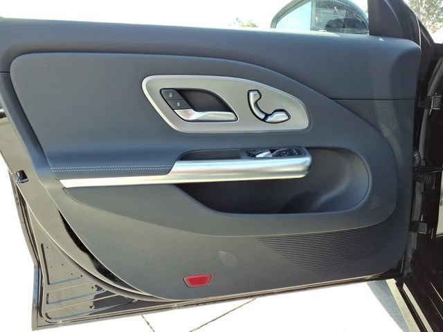 New 2027 Mercedes-Benz CLA 220 image 12