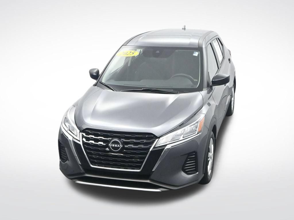 Used 2025 Nissan Kicks Play S FWD image 36