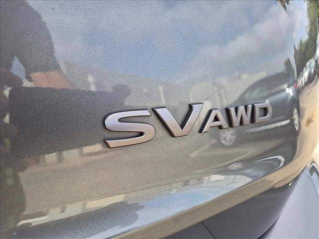 Used 2024 Nissan Rogue SV AWD/4WD image 12