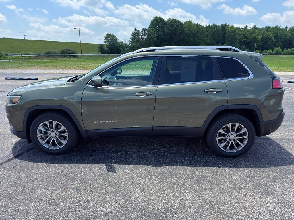 Used 2021 Jeep Cherokee Latitude Lux FWD image 19