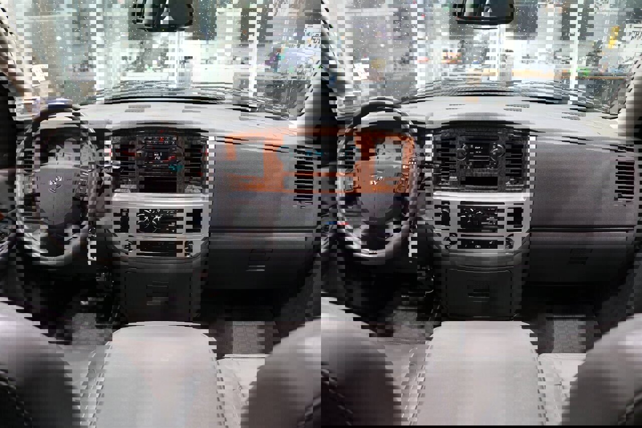 Used 2007 Dodge Ram 3500 Truck Laramie image 20