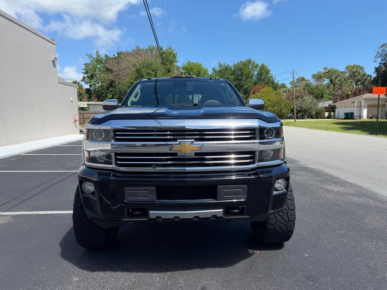 Used 2015 Chevrolet Silverado 2500 High Country w/ Duramax Plus Package image 5