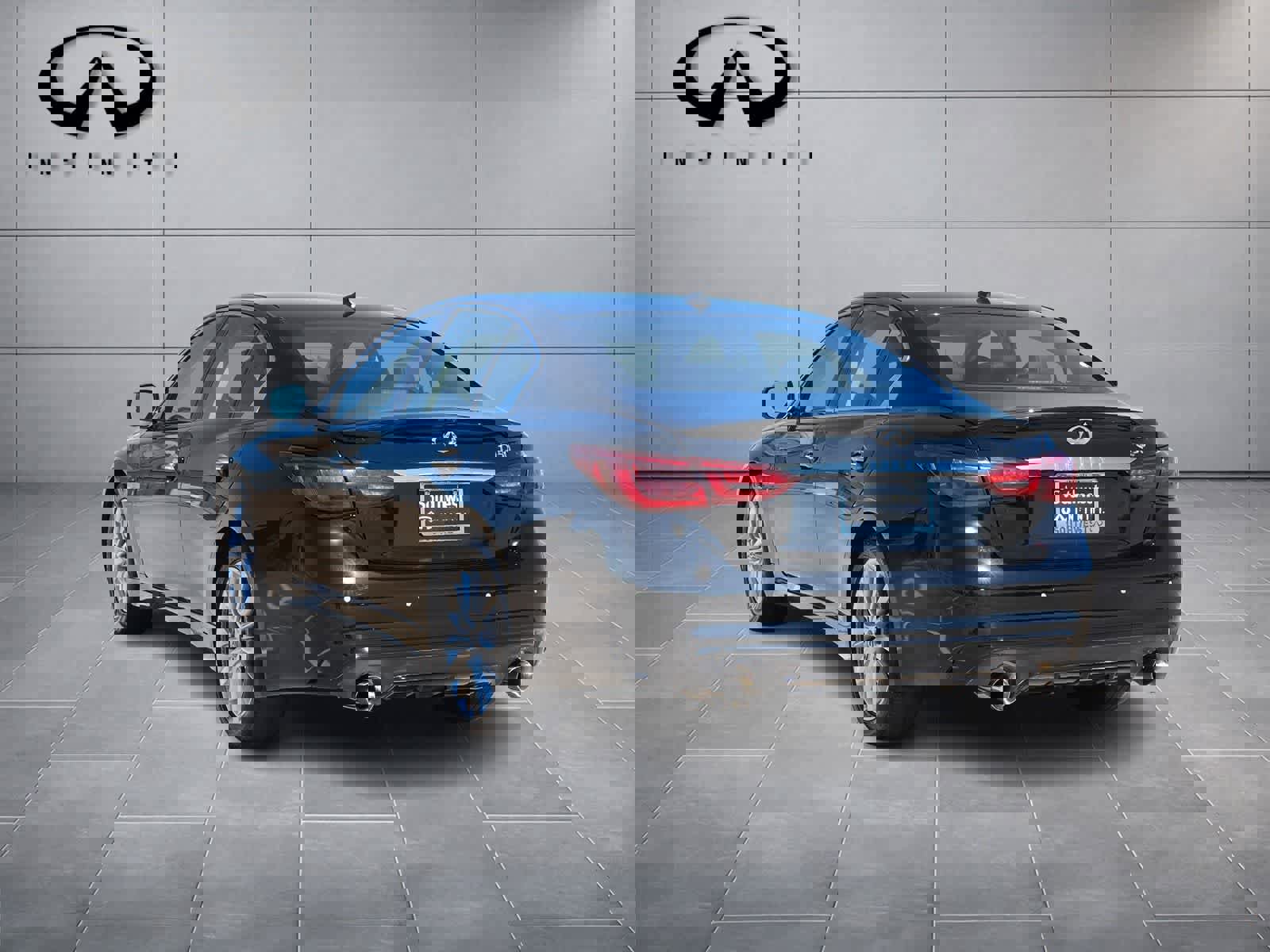 Used 2021 INFINITI Q50 Luxe image 5