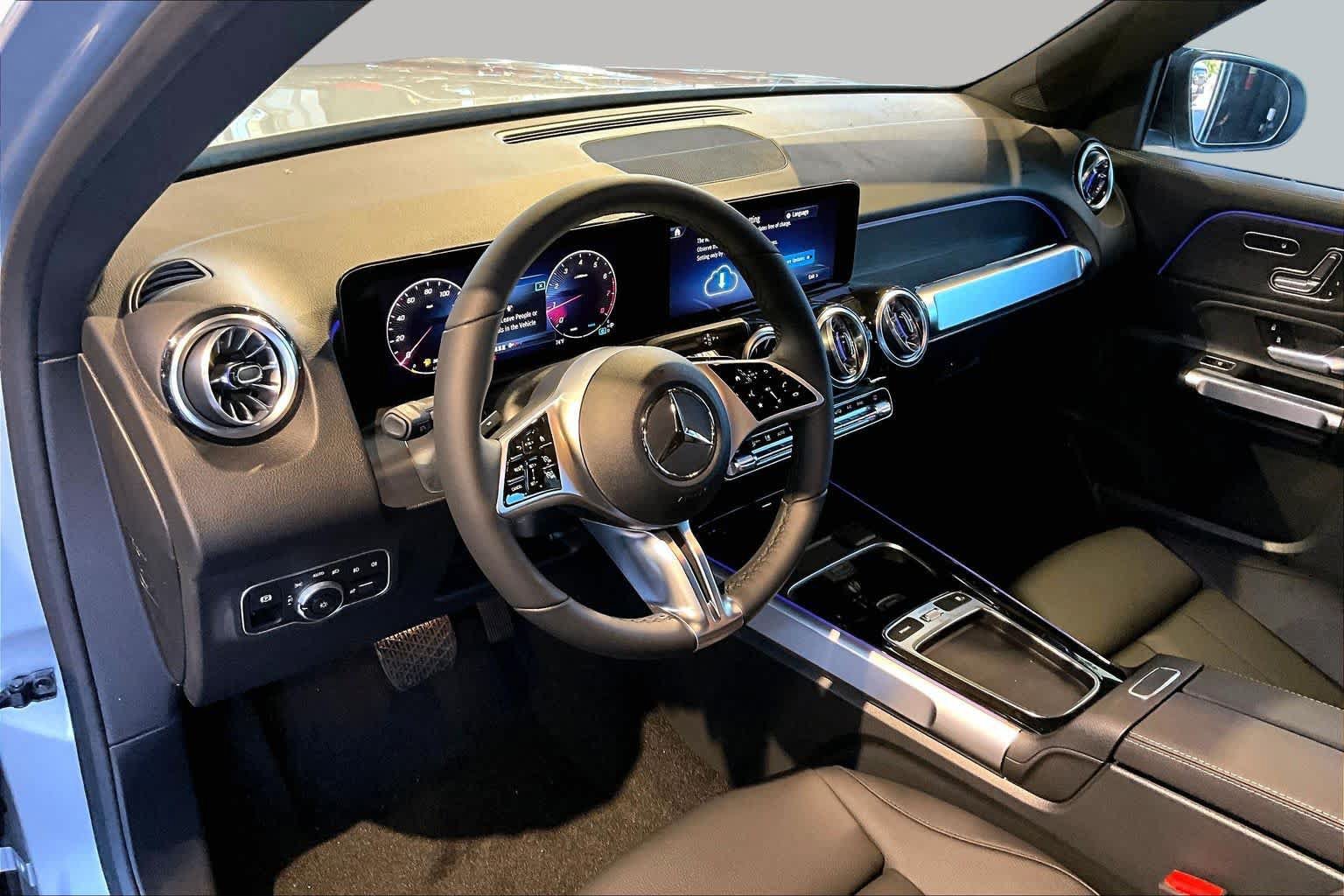 New 2026 Mercedes-Benz GLB 250 4MATIC image 10
