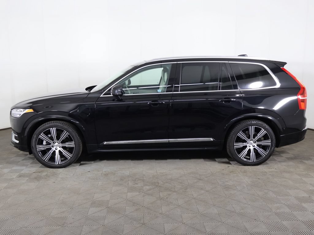 Used 2024 Volvo XC90 T8 Ultimate w/ Lounge Package AWD/4WD image 24