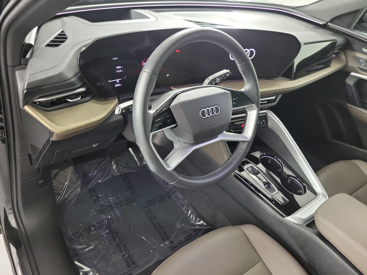 Used 2025 Audi Q5 Premium Plus w/ Premium Plus AWD/4WD image 10