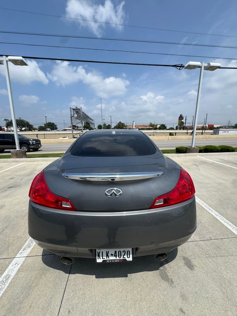 Used 2015 INFINITI Q60 Sport RWD image 15