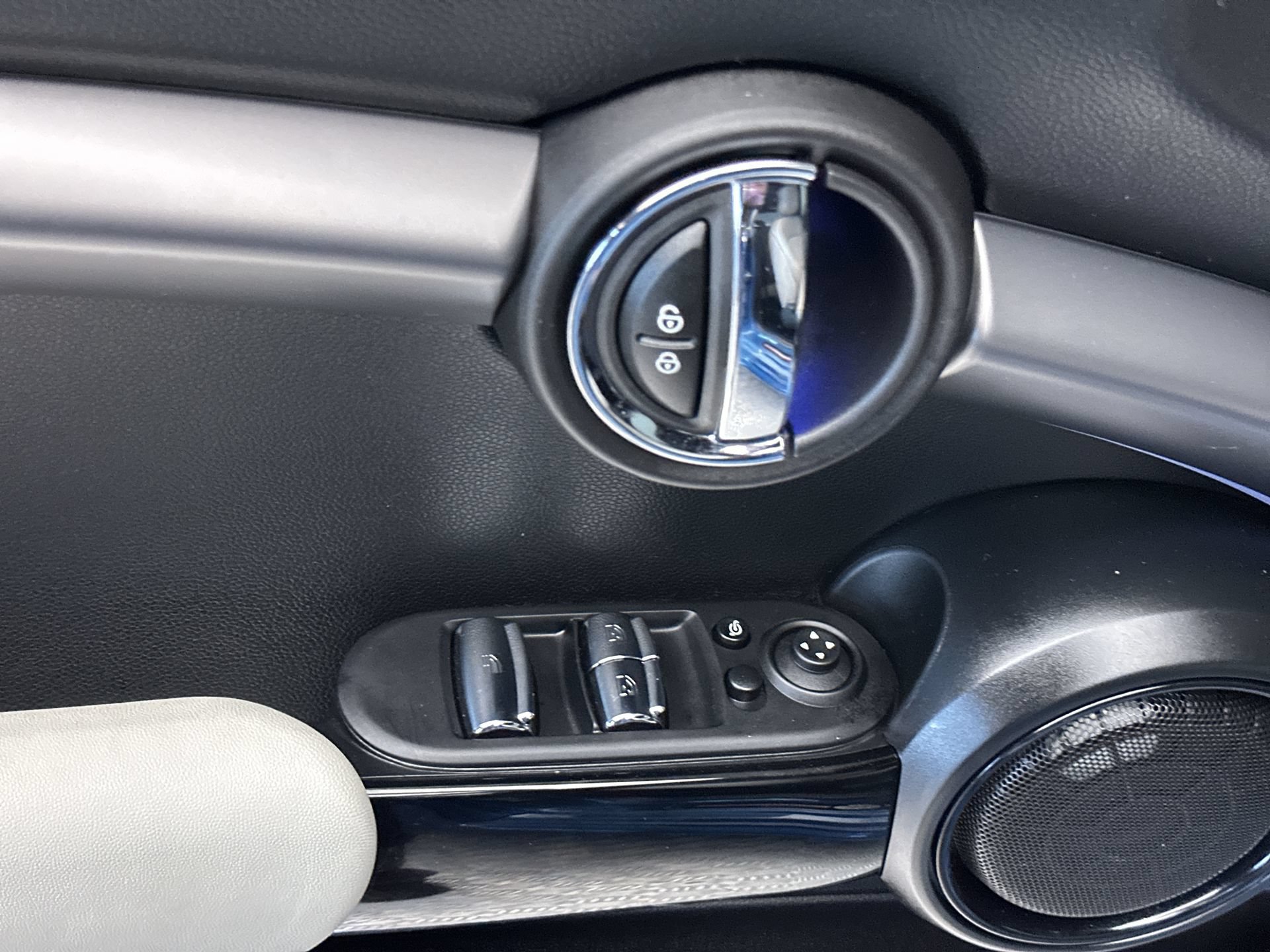 Used 2024 MINI Cooper John Cooper Works FWD image 16