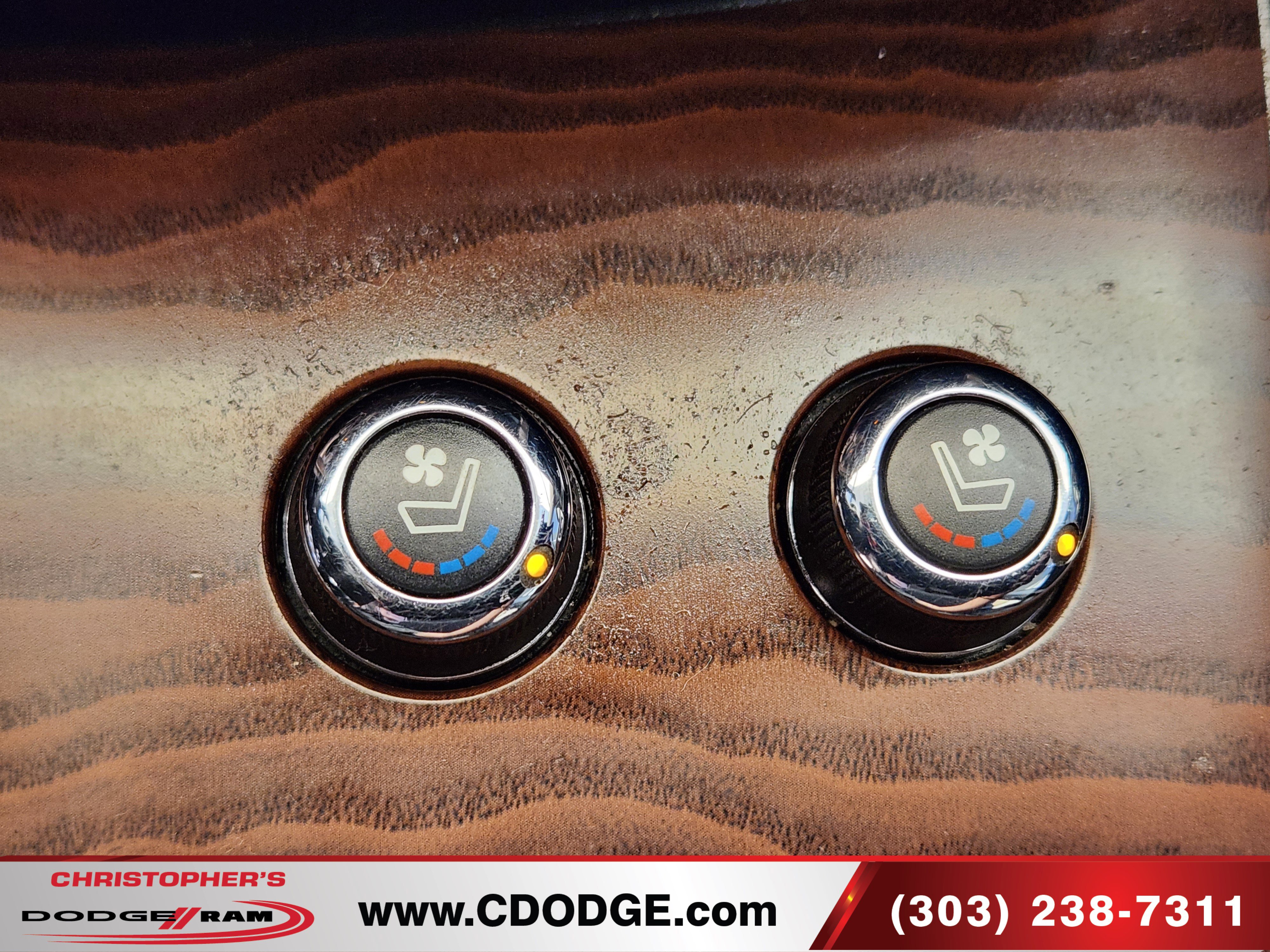 Used 2018 Nissan Pathfinder Platinum image 28