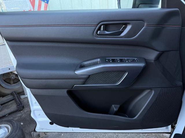 New 2026 Nissan Pathfinder Rock Creek AWD/4WD image 18