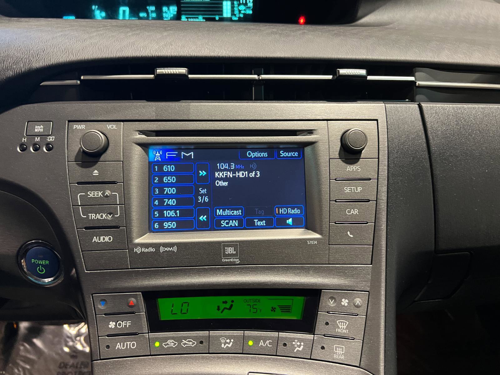 Used 2012 Toyota Prius Four FWD image 17