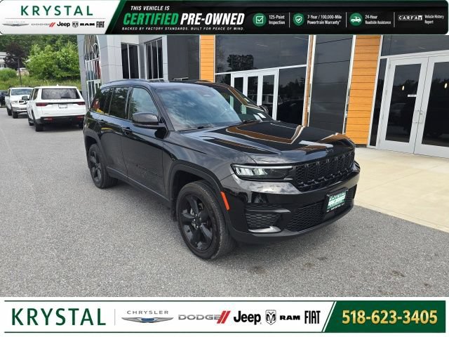 Certified 2024 Jeep Grand Cherokee Altitude AWD/4WD image 1