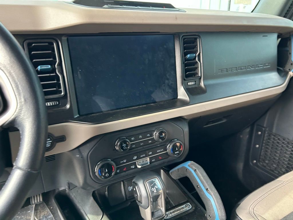 Used 2022 Ford Bronco Wildtrak AWD/4WD image 13
