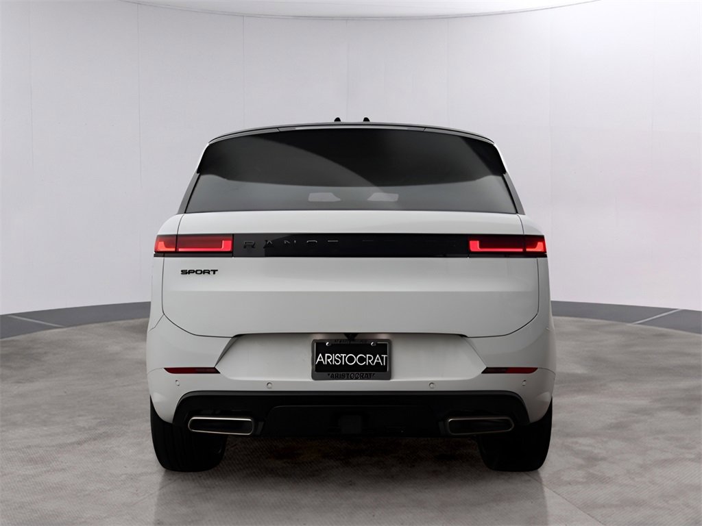 New 2025 Land Rover Range Rover Sport Dynamic SE image 6