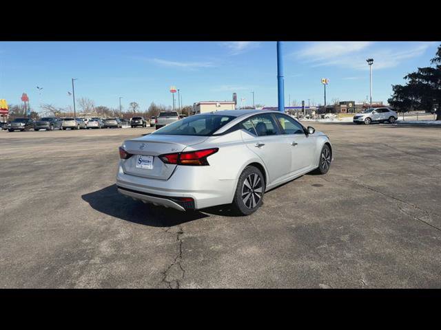 Used 2021 Nissan Altima 2.5 SV image 31