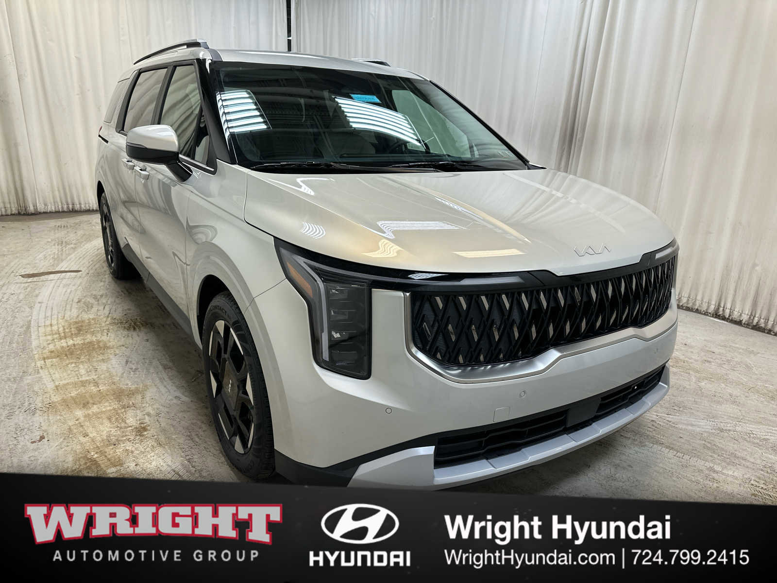 Used 2025 Kia Carnival EX