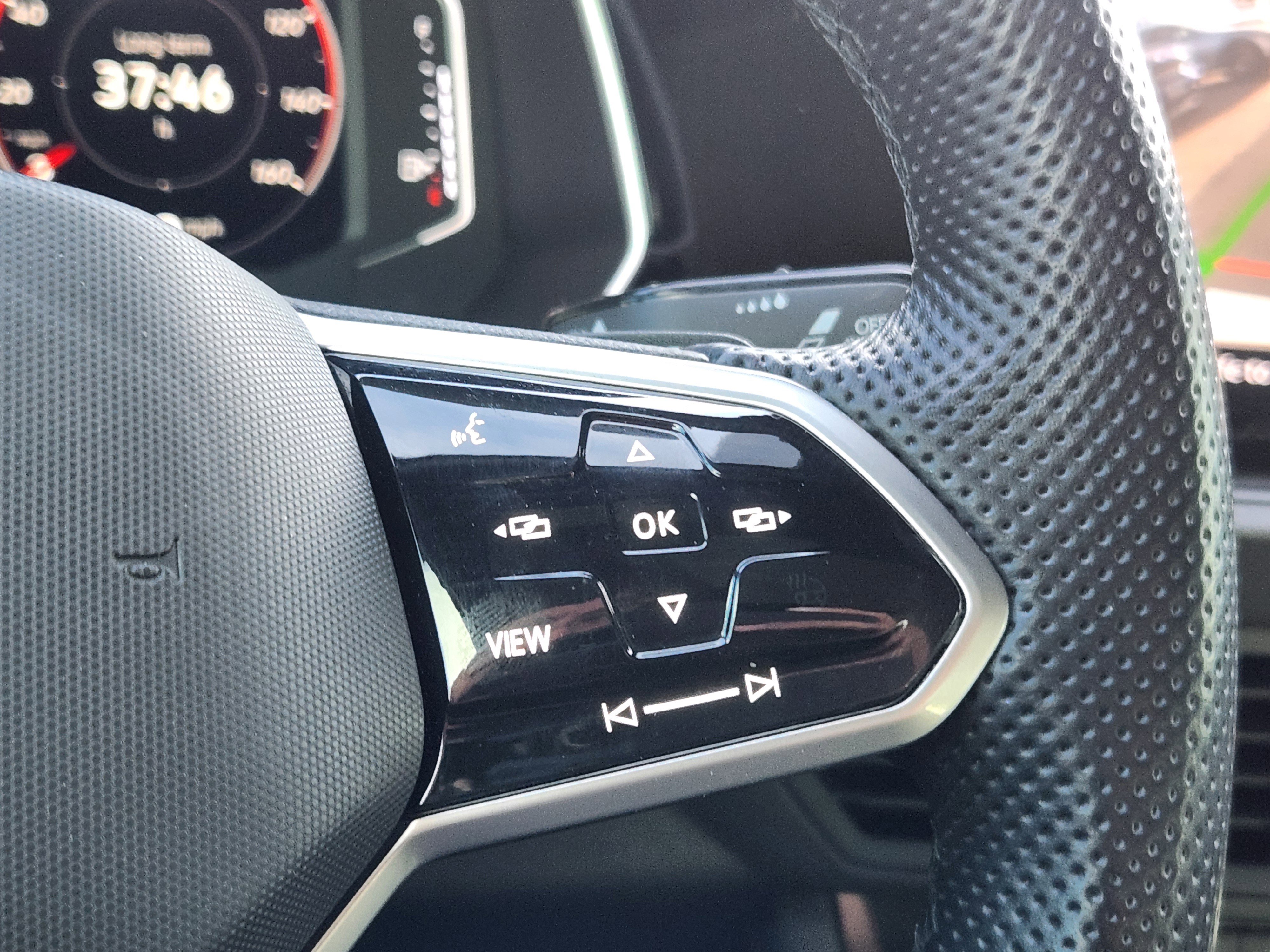 Used 2022 Volkswagen Jetta GLI Autobahn image 29