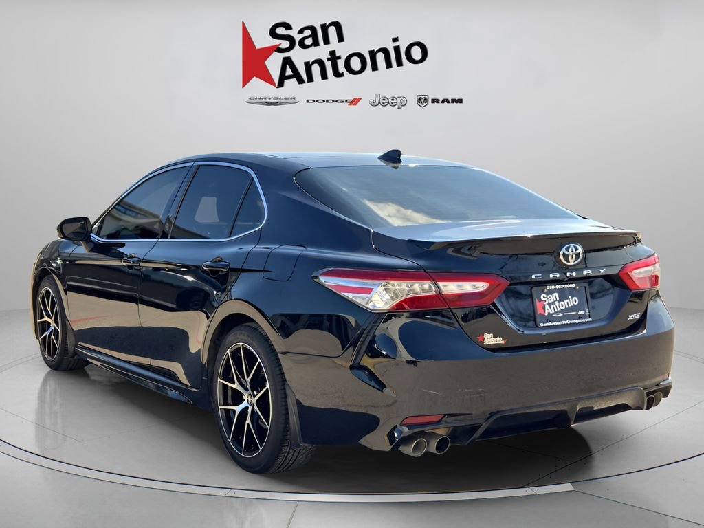 Used 2019 Toyota Camry XSE image 6