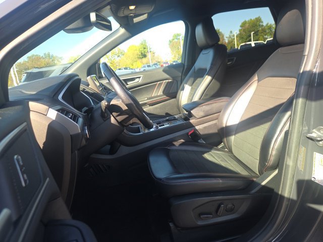 Used 2021 Ford Edge ST-Line FWD image 26