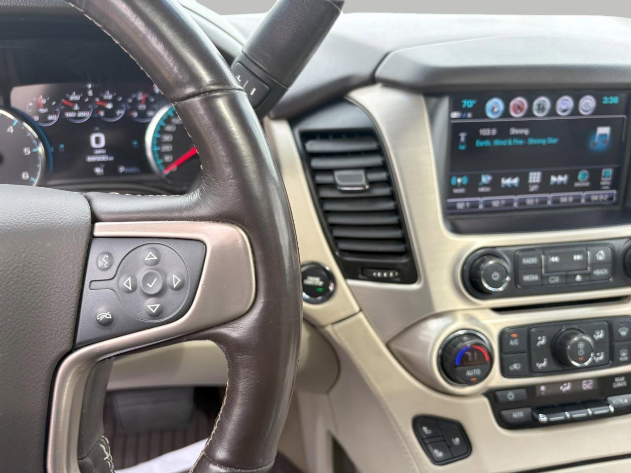 Used 2019 GMC Yukon XL Denali w/ Denali Ultimate Package AWD/4WD image 17