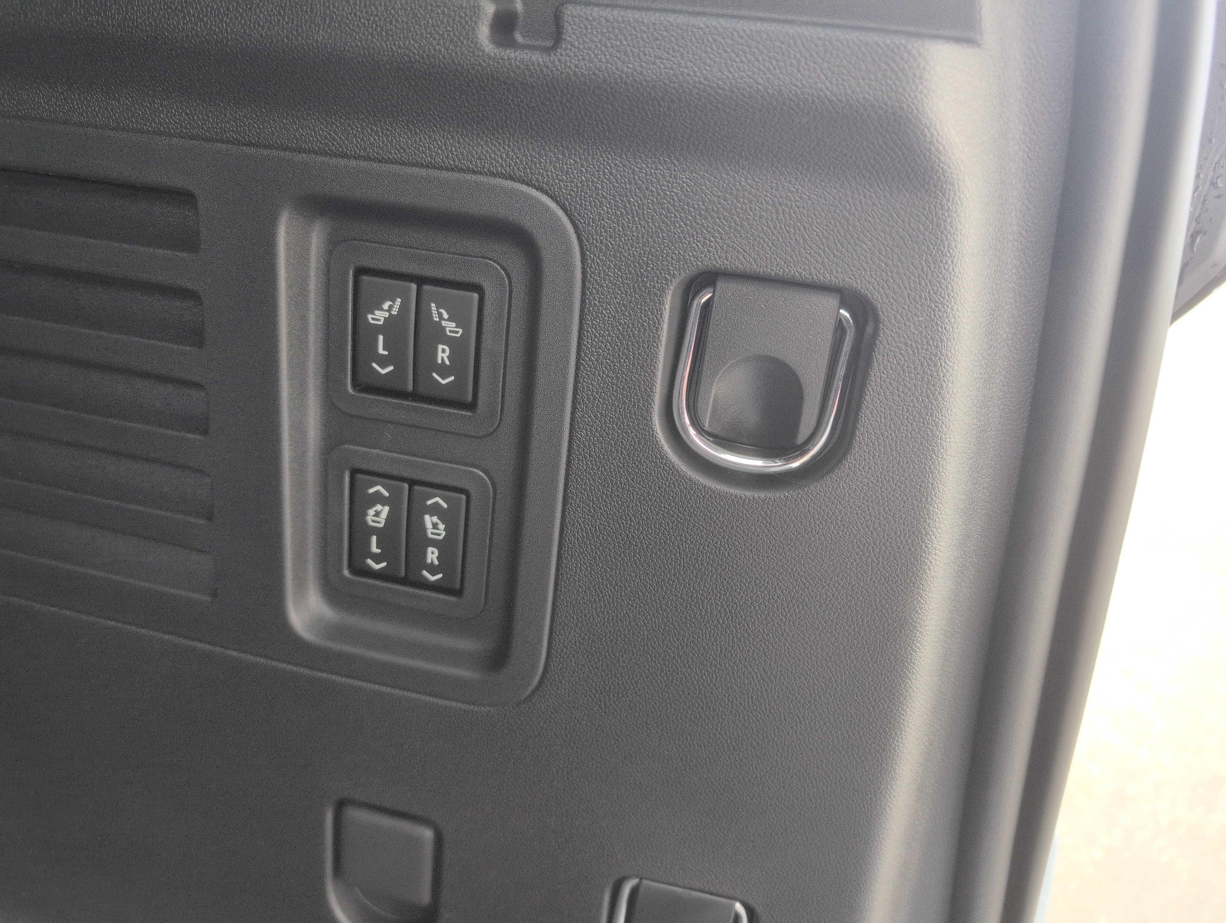 New 2026 Buick Enclave Avenir w/ Super Cruise Package image 7