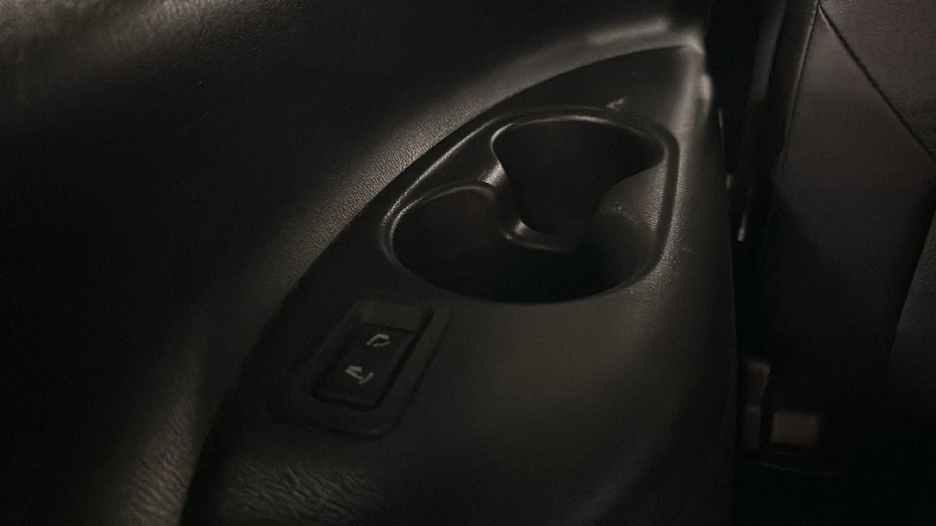 Used 2019 Nissan Armada SL w/ Premium Package image 23