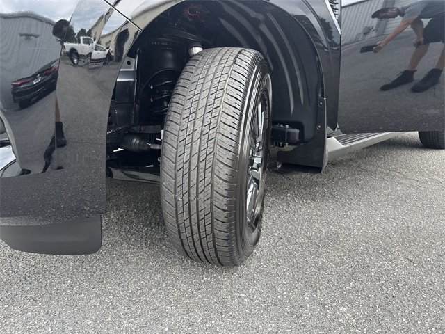 New 2026 Nissan Armada SV image 31