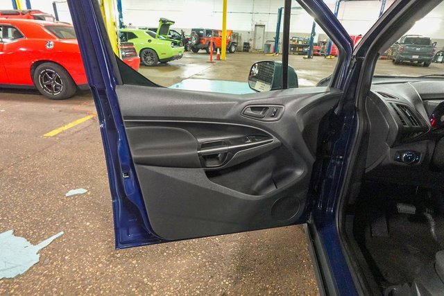 Used 2018 Ford Transit Connect XL image 10