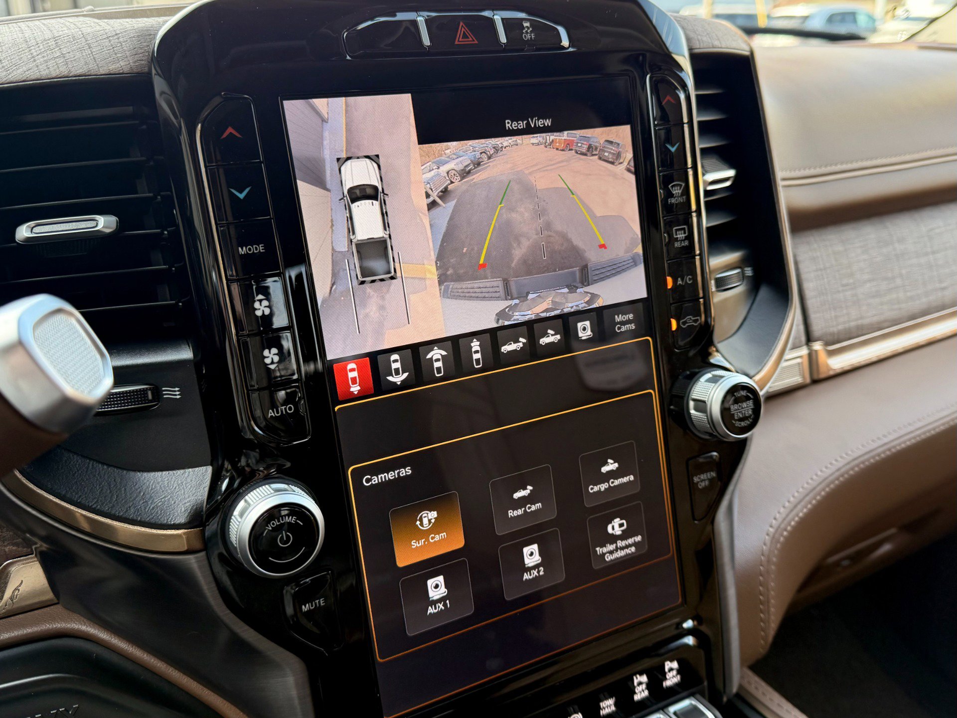 Used 2024 RAM 2500 Limited w/ Towing Technology Group AWD/4WD image 62