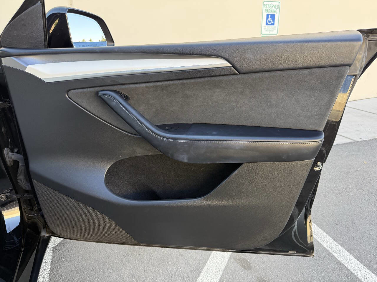 Used 2023 Tesla Model Y Long Range AWD/4WD image 20