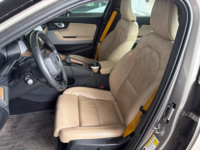 Used 2022 Polestar Polestar 2 w/ Performance Package AWD/4WD image 7