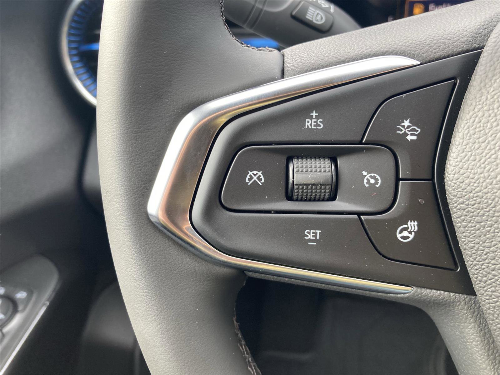 New 2026 Chevrolet Trax LT w/ Driver Confidence Package image 36