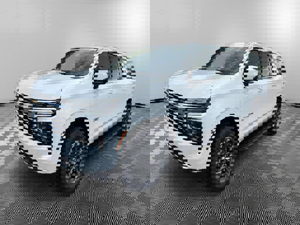 New 2026 Chevrolet Suburban LT w/ Comfort Package image 3