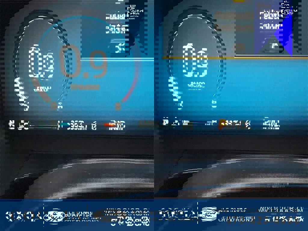 Certified 2023 Ford Escape Platinum w/ Class II Trailer Tow Package image 21