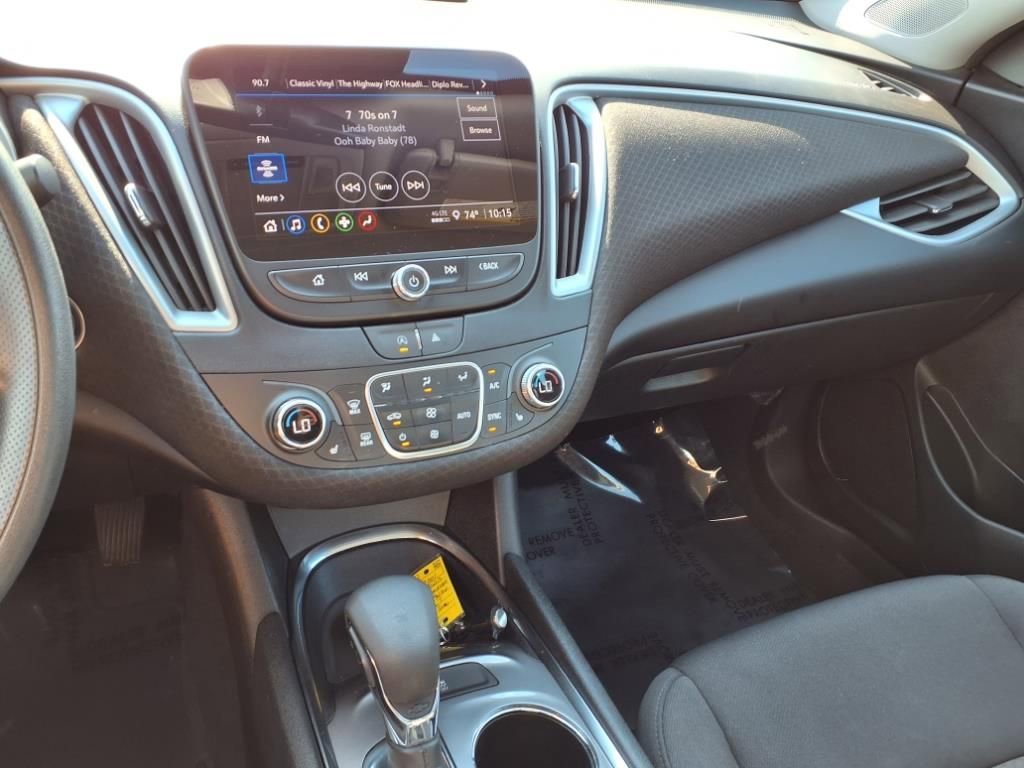 Used 2023 Chevrolet Malibu LT image 6