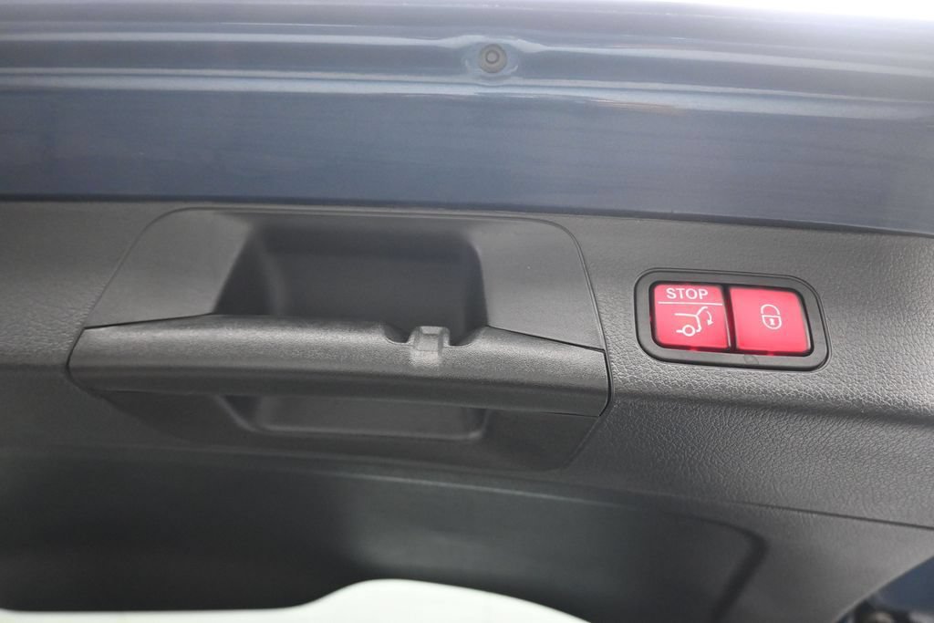 Used 2022 Mercedes-Benz GLB 250 4MATIC image 58