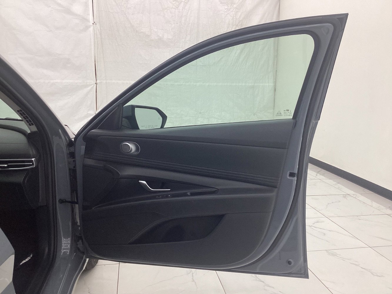 Used 2021 Hyundai Elantra SEL w/ Convenience Package image 19