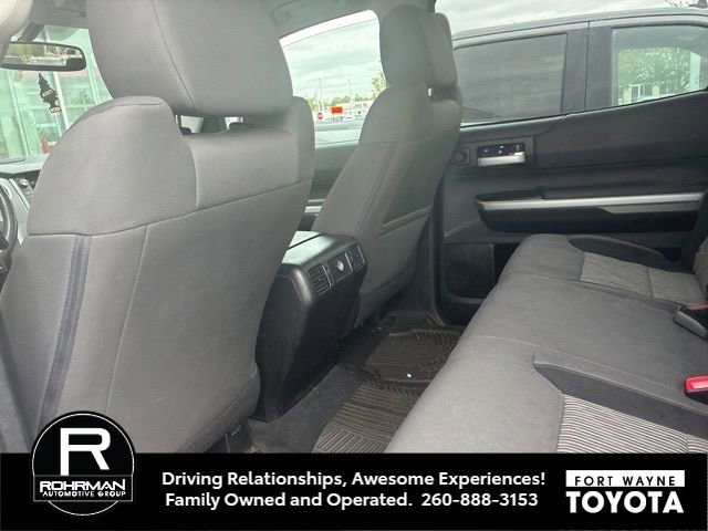 Used 2016 Toyota Tundra SR5 w/ SR5 Upgrade Package AWD/4WD image 6