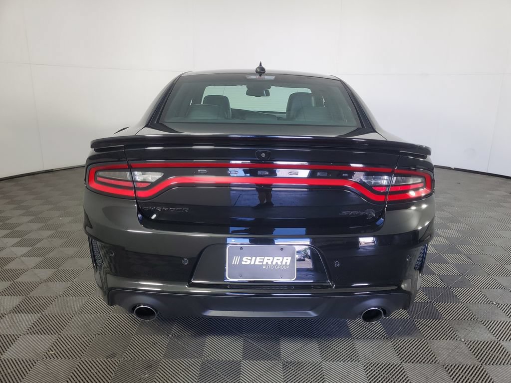 Used 2022 Dodge Charger SRT Hellcat w/ Carbon/Suede Interior Package RWD image 5