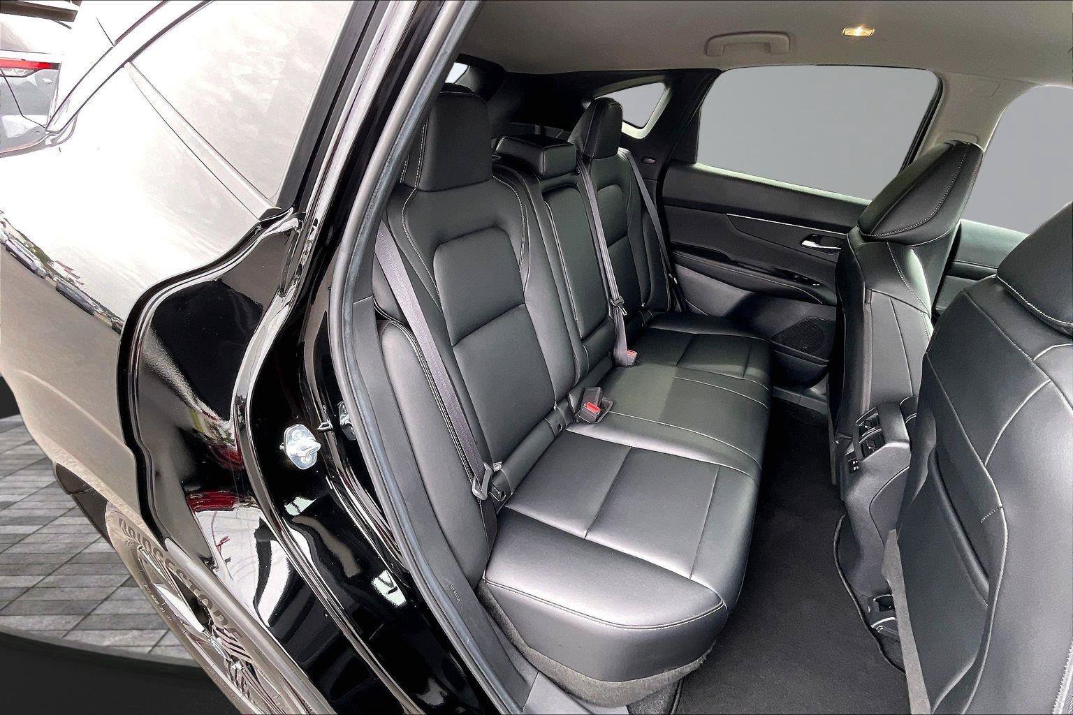 Certified 2025 Nissan Murano SV FWD image 27